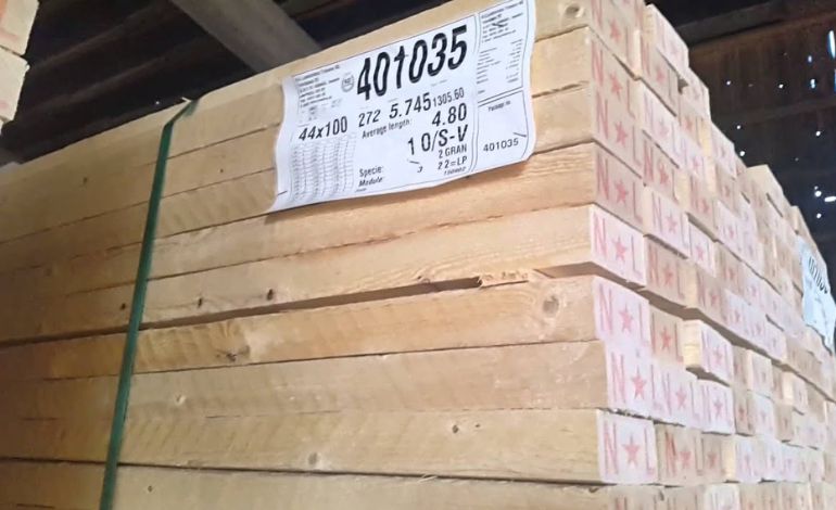 Les prix des sciages suédois baissent légèrement en février